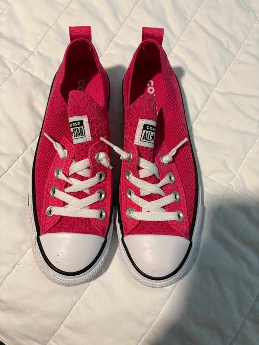 Converse woman’s  Pink Slip-On Low Top Sneakers